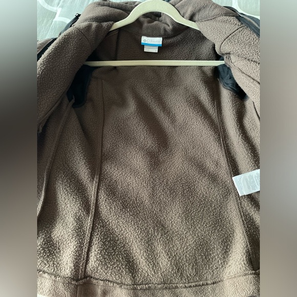 Double Shelled Interchangeable Brown Columbia Jacket - Picture 11 of 12